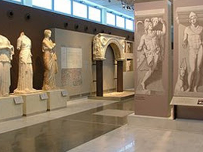 Μειώθηκαν οι επισκέπτες στα μουσεία στο επτάμηνο Μειώθηκαν οι επισκέπτες στα μουσεία στο επτάμηνο